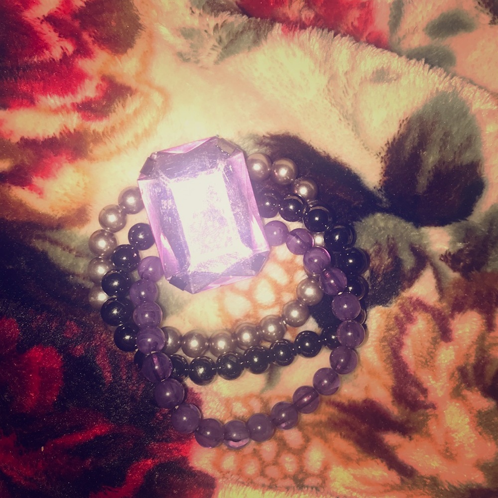 Costume jewelry. Bracelet.